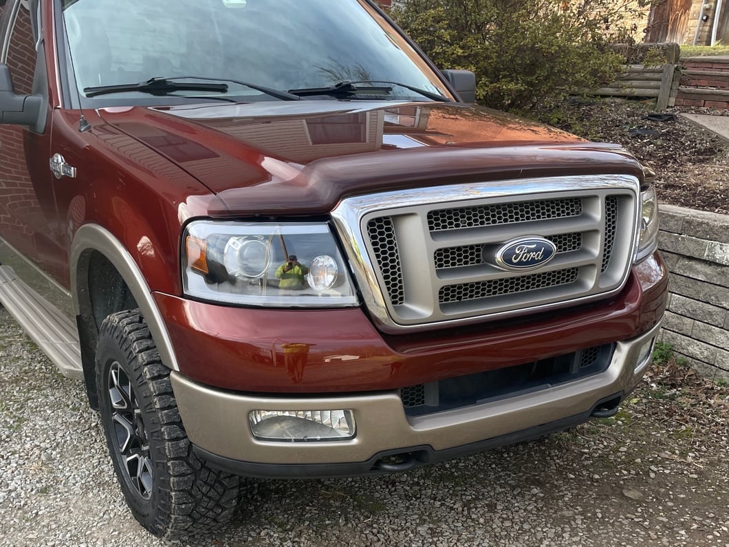 Raxiom Axial Series LED Projector Headlights with Sequential LED Bar; Black Housing; Clear Lens (04-08 F-150)