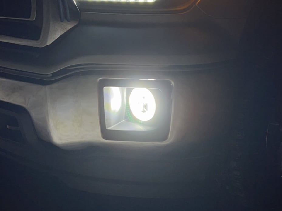 Raxiom Axial Series LED Fog Lights (14-15 Sierra 1500)
