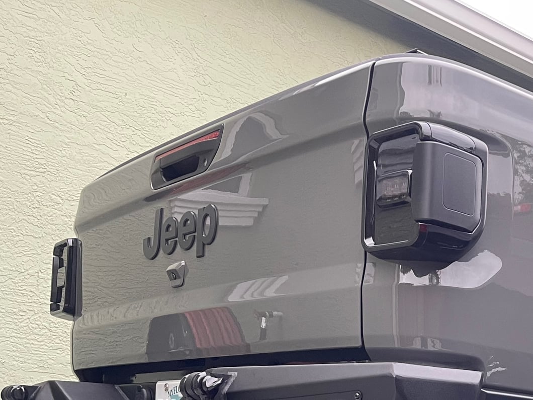 Raxiom Axial Series LED Tail Lights; Black Housing; Smoked Lens (20-25 Jeep Gladiator JT w/ Factory Halogen Tail Lights & w/o Blind Spot Detection))