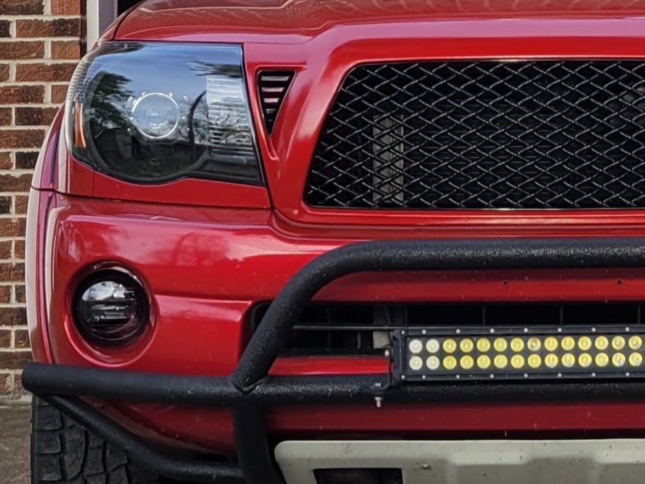 Raxiom Axial Series LED Fog Lights (05-11 Tacoma)