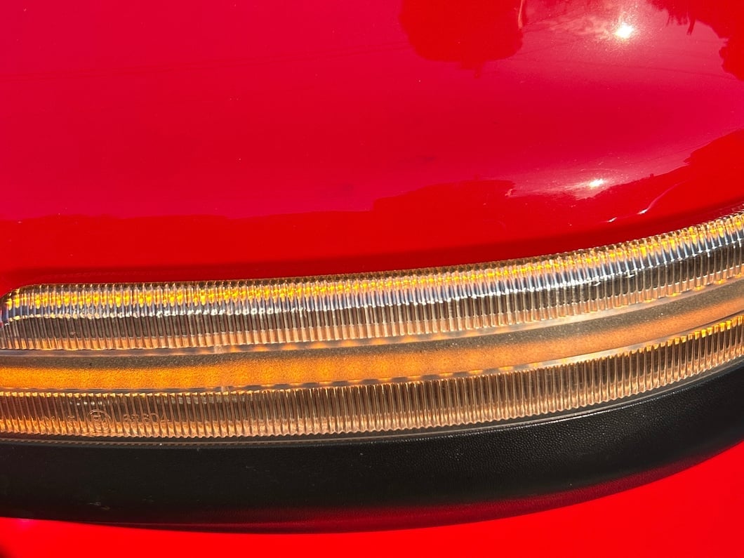 Raxiom Axial Series Sequential LED Mirror Lighting (19-25 RAM 1500)