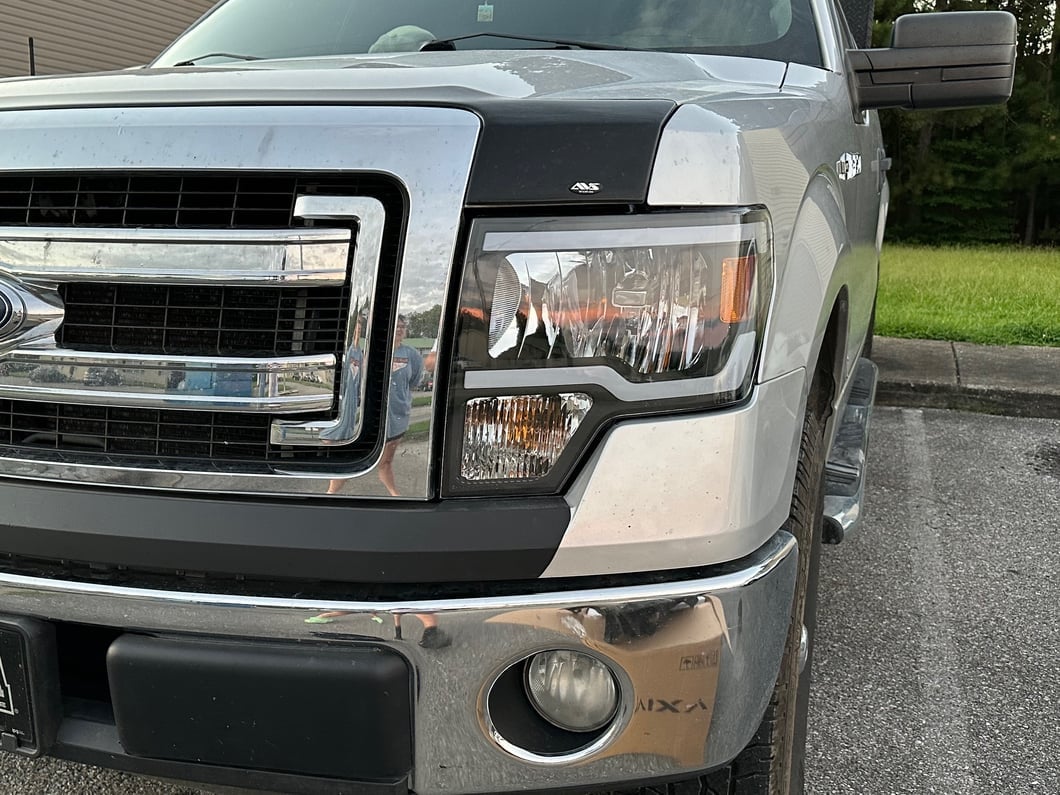 Raxiom Axial Series Headlights with Sequential LED Bar; Black Housing; Clear Lens (09-14 F-150 w/ Factory Halogen Headlights)