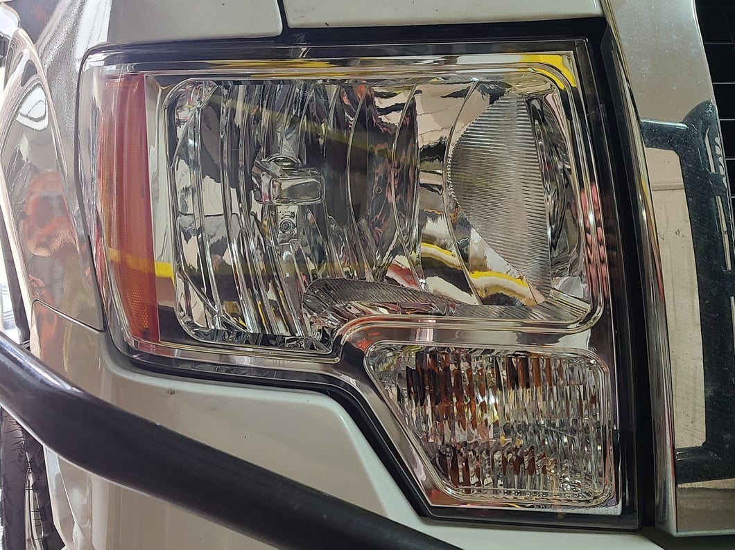 Raxiom Axial Series OEM Style Replacement Headlights; Chrome Housing; Clear Lens (09-14 F-150 w/ Factory Halogen Headlights)