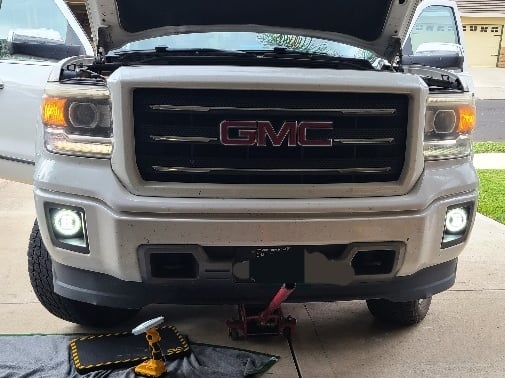 Raxiom Axial Series LED Fog Lights (14-15 Sierra 1500)