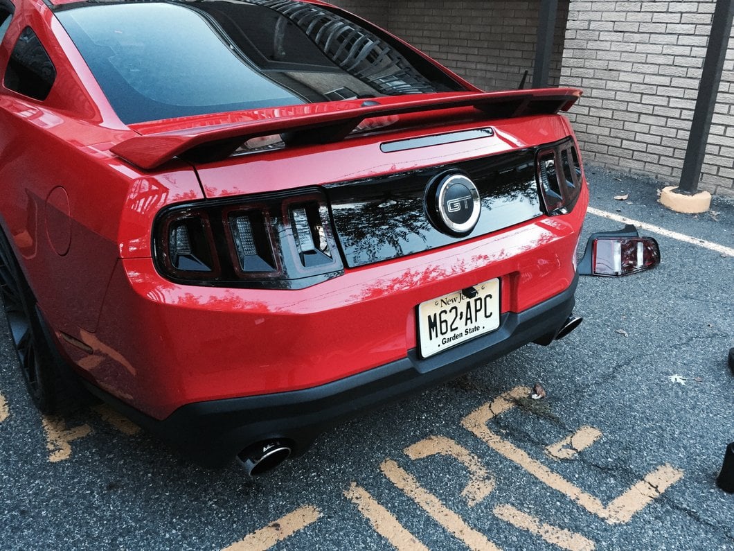 Raxiom Tail Light Conversion Trim (10-12 Mustang)