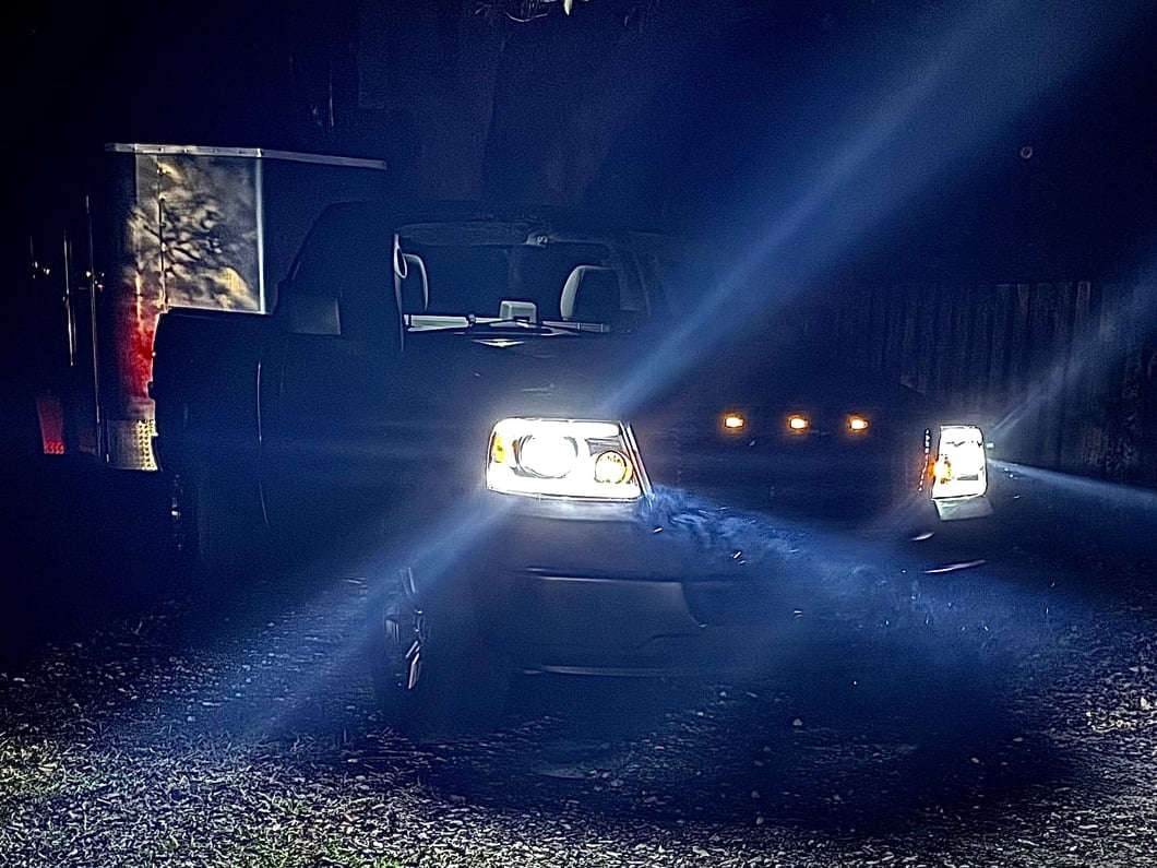 Raxiom Axial Series LED Projector Headlights with Sequential LED Bar; Black Housing; Clear Lens (04-08 F-150)