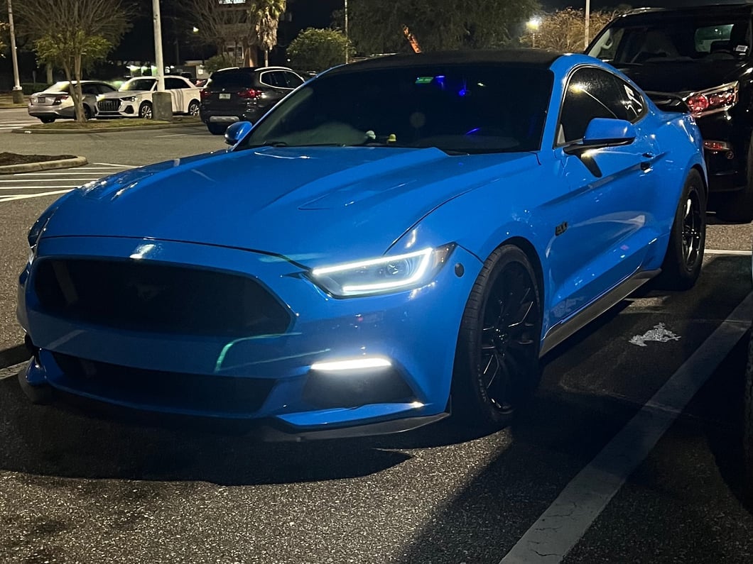 Raxiom CXR Series Hybrid LED Headlights; Black Housing; Smoked Lens (15-17 Mustang; 18-22 Mustang GT350, GT500)
