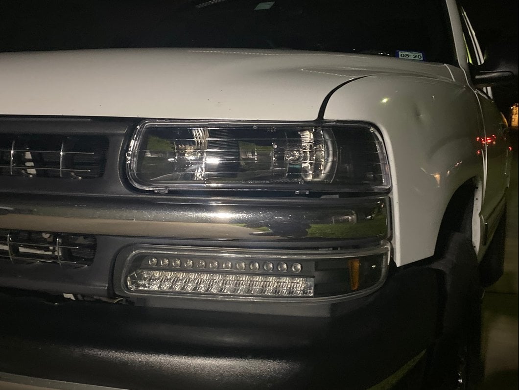 Raxiom Axial Series Euro Headlights; Black Housing; Clear Lens (99-02 Silverado 1500)