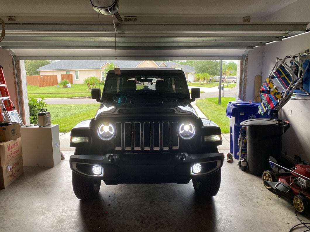Raxiom LED Projector Headlights; Black Housing; Clear Lens (18-25 Jeep Wrangler JL)