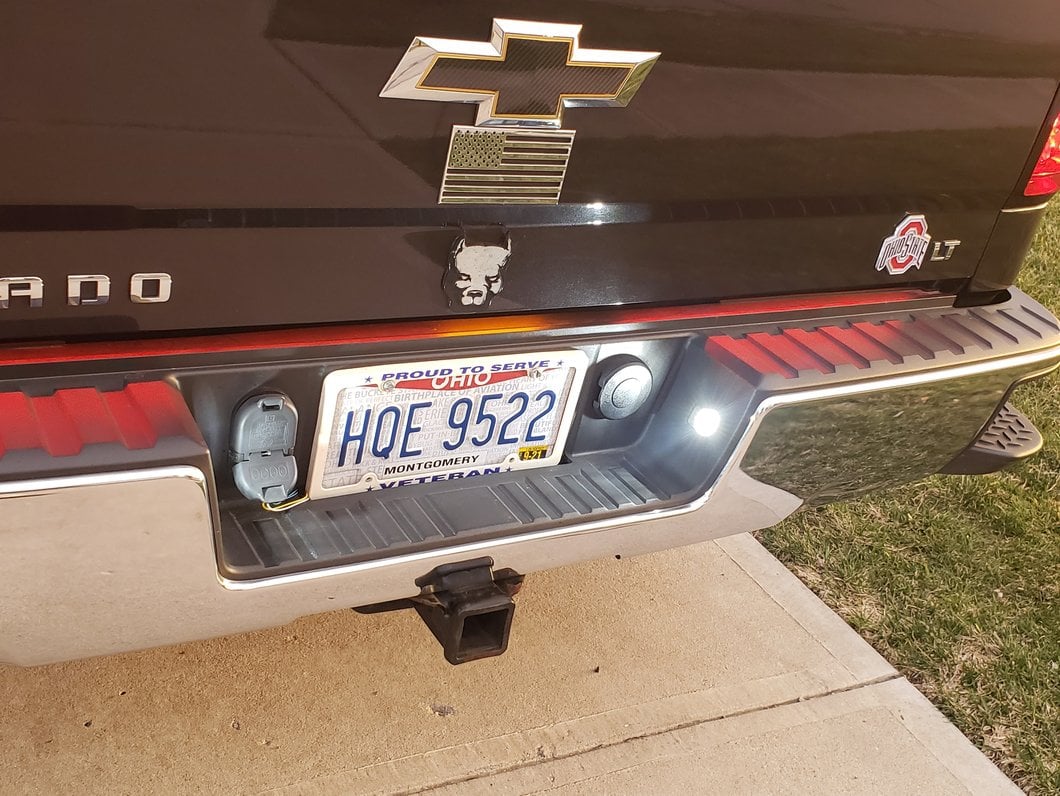 Raxiom Axial Series LED License Plate Lamps (14-18 Silverado 1500)