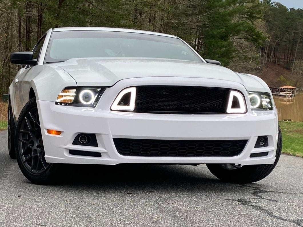 Raxiom LED Halo Projector Headlights; Black Housing; Clear Lens (13-14 Mustang w/ Factory HID Headlights)